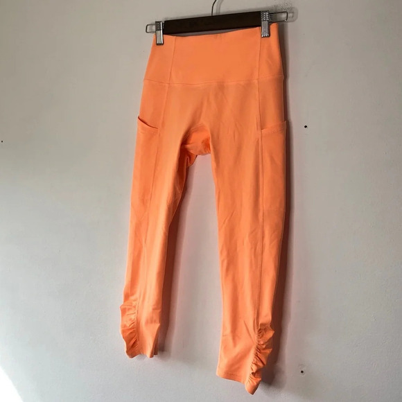 Free People Movement Creamsicle Orange Out of Your League Crop Leggings Size XS - Picture 11 of 11